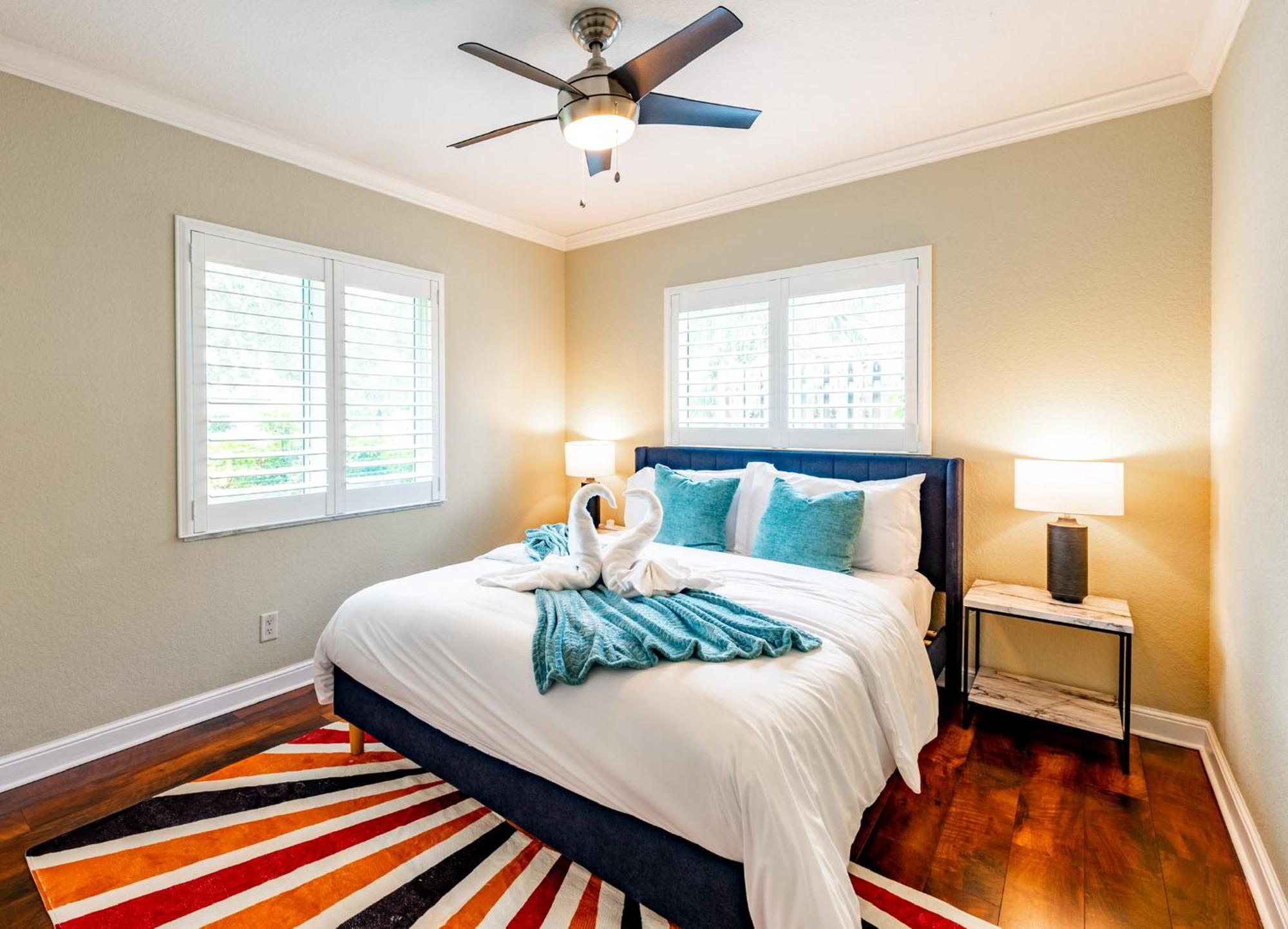 Colorful Home - Pool - Game Room - Basketball Court - Bbq & More Fort Lauderdale Ngoại thất bức ảnh